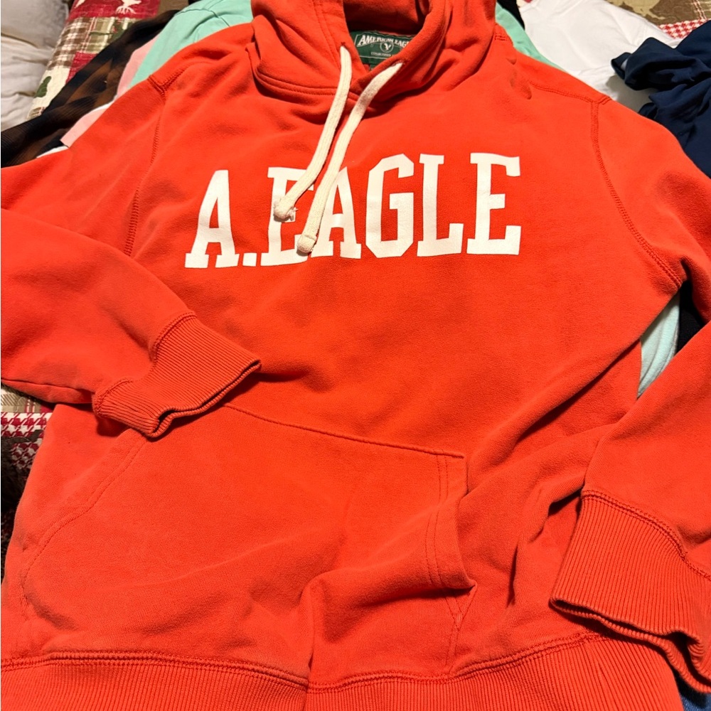 American Eagle Outfitters Men's Large Orange Hoodie Sweater